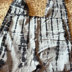 lululemon athletica Black and Gray Tie-Dye Leggings